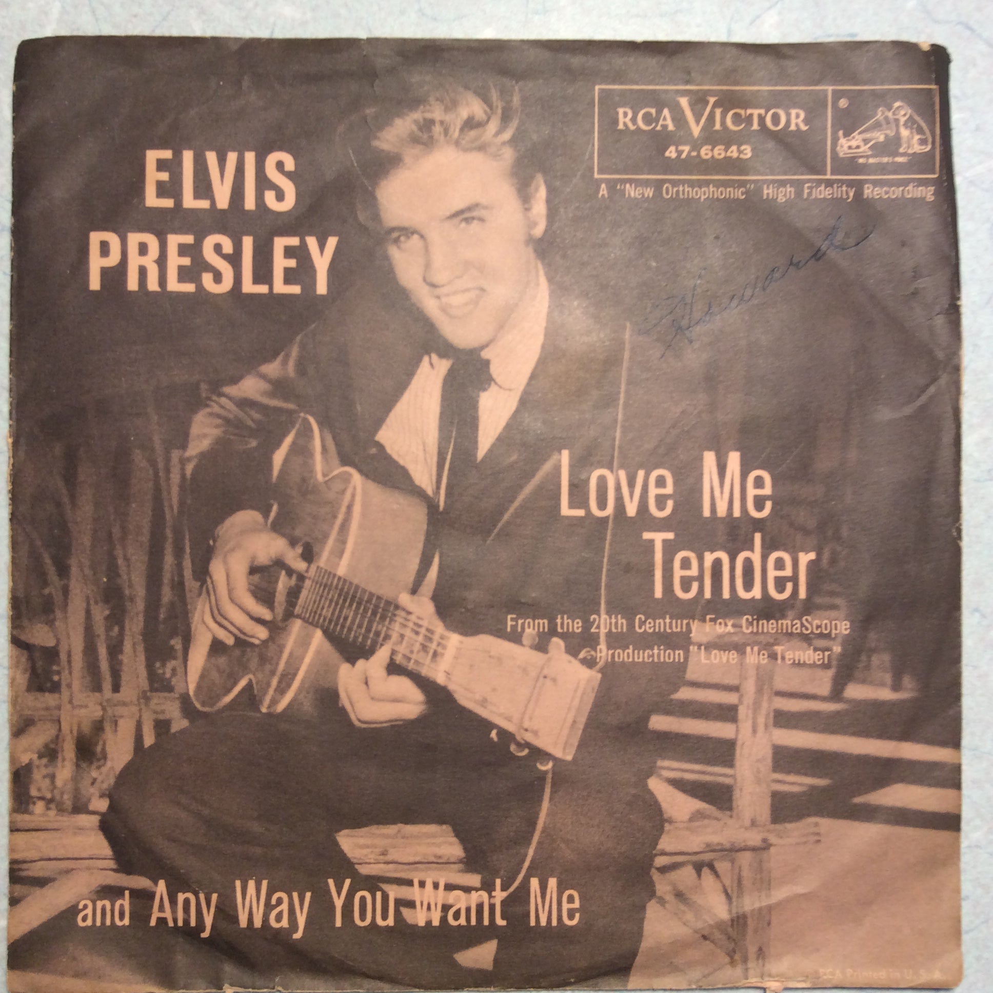 Love Me Tender (7" VINYL) | Very Good (VG) Very Good Plus (VG+)