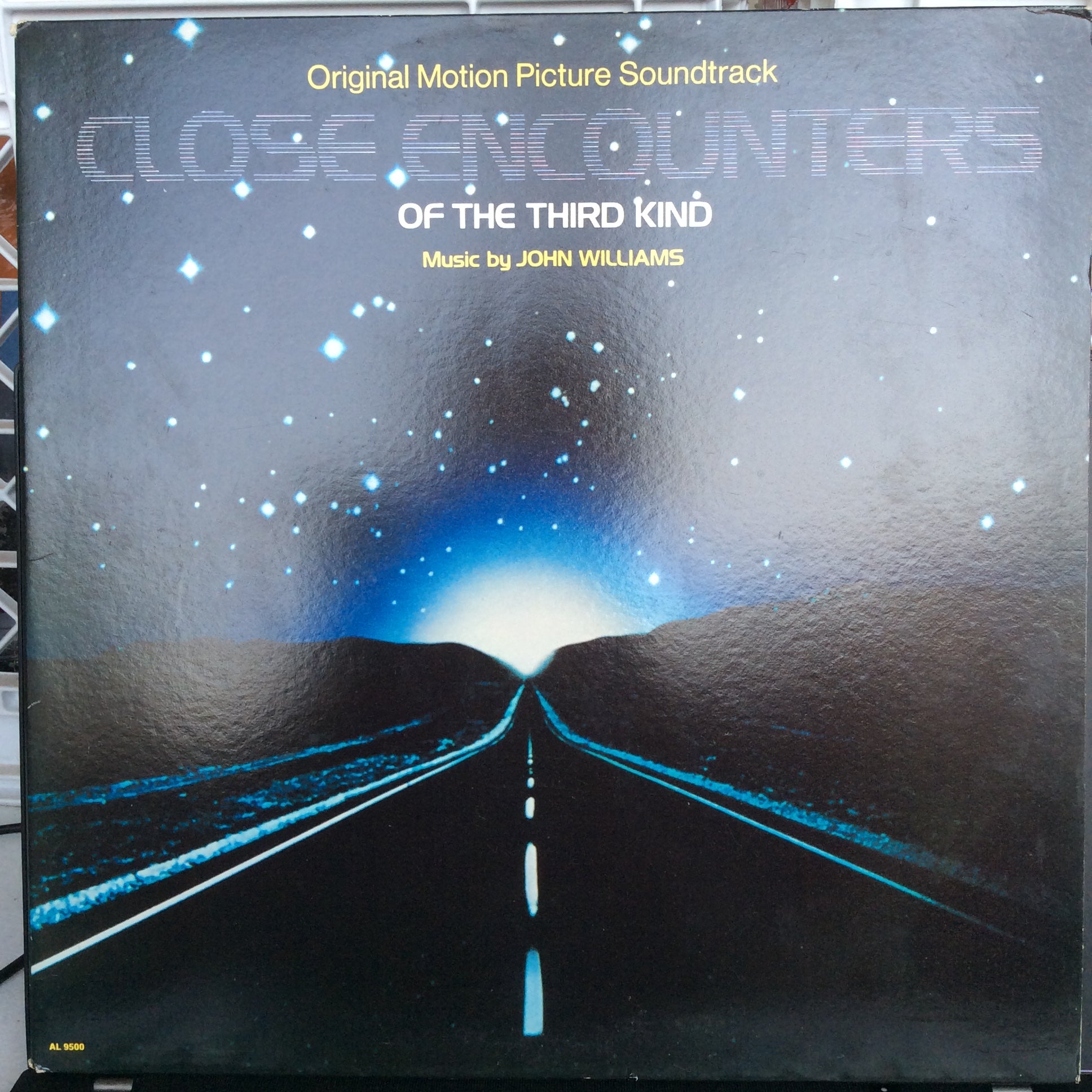 John Williams (4) - Close Encounters Of The Third Kind (Original Motion Picture Soundtrack) (VINYL)*NO 7"* | Excellent+ (EX+)