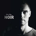 Noir |