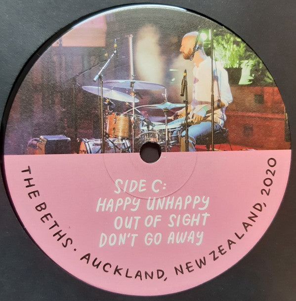 Auckland, New Zealand, 2020 | Mint (M) Mint (M)