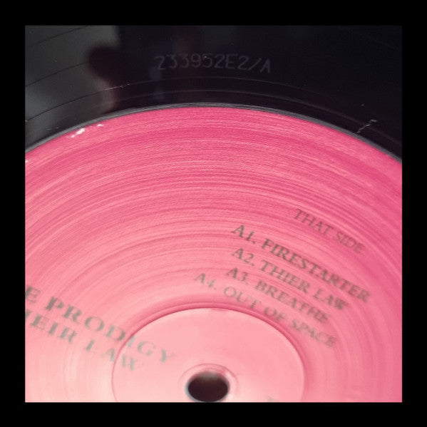 The Prodigy - Their Law - The Singles 1990-2005 | Mint (M) Mint (M)
