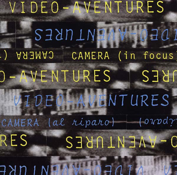 Camera (In Focus) Camera (Al Riparo) |